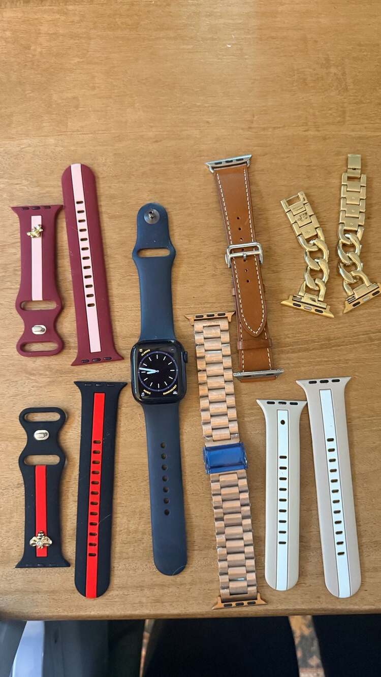 Apple Watch Series 7 41mm Midnight Aluminum Midnight Sport Band